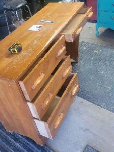 students desk - Photo 2