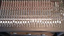 Mackie SR24.4 - VLZ Pro Mixing Console (24 channel) with case