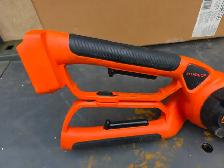 Black & Decker 20V Max Lithium Alligator Lopper Branch Cutter - Photo 2