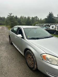2010 Chevy impala - Photo 3