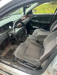 2010 Chevy impala - Photo 7
