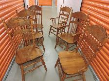 6 Chaises antique en chêne avec gravures.