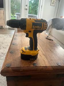 Dewalt DC730 Cordless Drill Driver