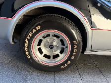 1978 Chevrolet Corvette Indy 500 Pace Car Edition - Photo 13
