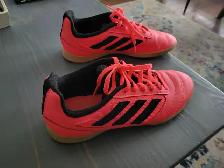 Adidas Sala indoor soccer shoes  Size 5 1/2 US. - Photo 3