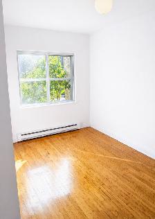 Apartment for rent in Notre-Dame-de-Grâce (NDG)! Available NOW!