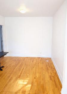 Apartment for rent in Notre-Dame-de-Grâce (NDG)! Available NOW! - Photo 3