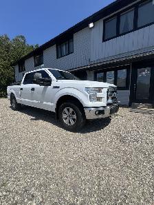 2017 Ford F-150 Super Crew 6.5 FT box 5 Litre — CERTIFIED—