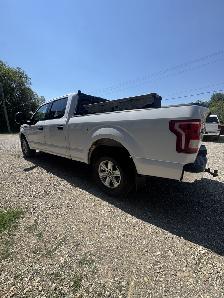 2017 Ford F-150 Super Crew 6.5 FT box 5 Litre — CERTIFIED— - Photo 4