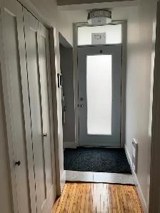 1St Floor 4 1/2 renovated with backyard/parking available - Photo 3