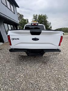 2017 Ford F-150 XLT CREW CAB — 4x4 — CERITFIED — - Photo 3