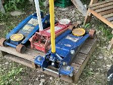 Three 3.5 Tonne commercial hydraulic truck lifts/ jacks. - Photo 2