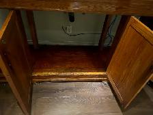 Large Aquarium with Wooden Stand and Sump - Photo 5