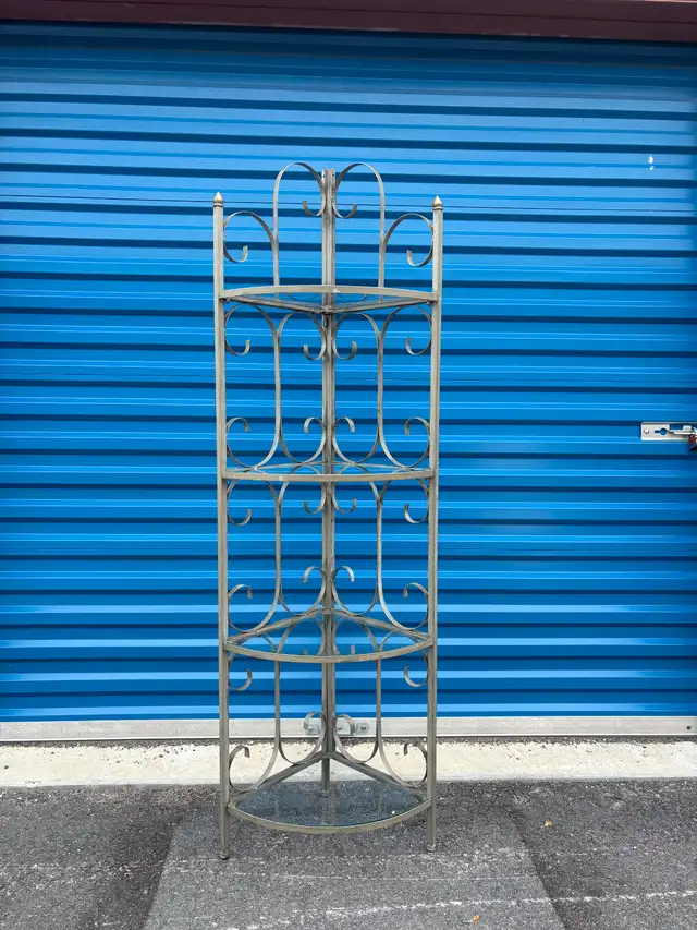 Corner Metal Stand