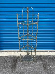 Corner Metal Stand - Photo 8