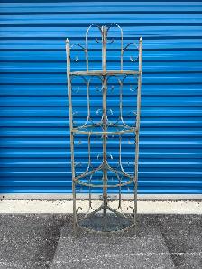 Corner Metal Stand - Photo 9