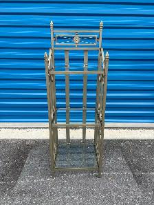 Square Metal Stand - Photo 8