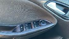 2016 Ford Focus SE - Photo 12