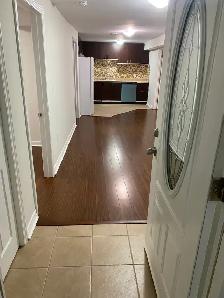 3-bedroom basement apartment NEWLY RENOVATEDLY - Photo 2