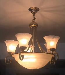 Lustre en bronze