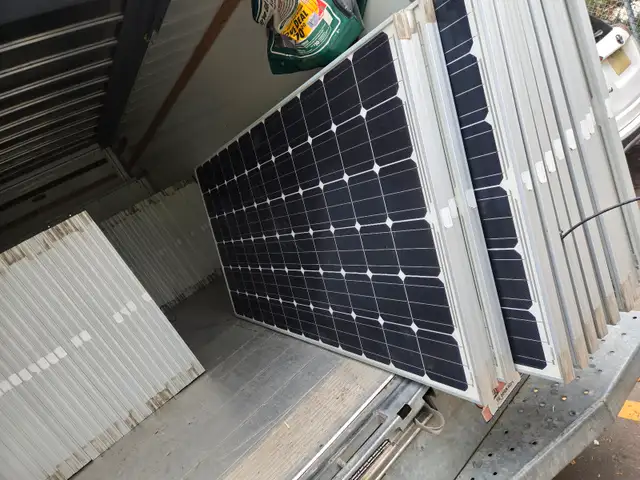 Lot of SOLAR PANELS 330 Watts