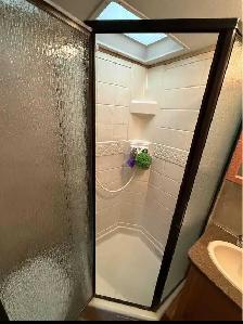 2009 Keystone Passport 27 foot Camper $2500 - Photo 5