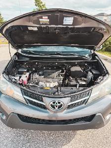 2014 Toyota RAV4 LE - Photo 8