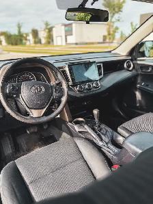 2014 Toyota RAV4 LE - Photo 10