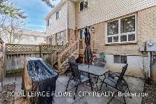 Primary Bedroom for rent (with Parking) in Mississauga - Photo 9
