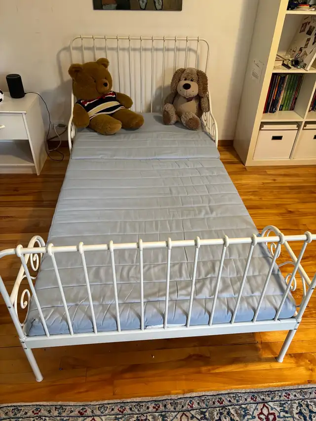 IKEA Minnen Extendable Bed