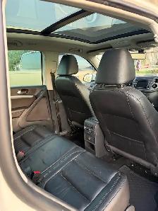 Volkswagen Tiguan 2.0 TSI - Photo 4