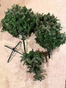 7'5ft Christmas Tree - Photo 3