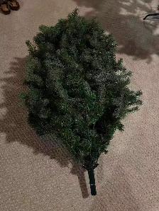 7'5ft Christmas Tree - Photo 7