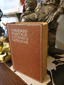 1936 Antique Postage Stamp Catalogue Scott book