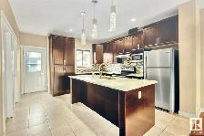 Spacious 3-Bedroom Main Floor
