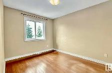 Spacious 3-Bedroom Main Floor - Photo 5