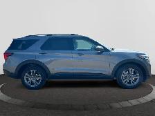2026 Ford Explorer Active w/200A Pkg - Photo 6