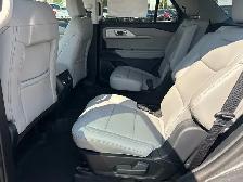 2026 Ford Explorer Active w/200A Pkg - Photo 18