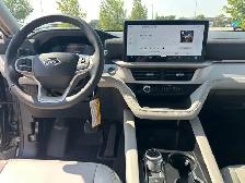 2026 Ford Explorer Active w/200A Pkg - Photo 20