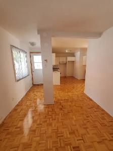 Logement à louer 41/2 haut duplex, Plateau, Brébeuf- Mont-Royal - Photo 4