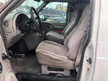 2004 GMC Safari SL, COMES CERTIFIED WITH 3 YEARS WARRANTY INCLUD - Photo 8