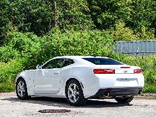 2018 Chevrolet Camaro 1LT- 2.0L DI I4 Turbo - 18 inch Aluminum - Photo 11