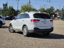 2018 Kia Sorento LX Turbo - Photo 4