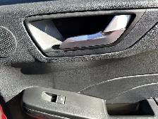 2022 Ford Escape Titanium - Photo 21