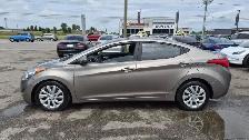 2013 Hyundai Elantra GL, MANUAL, NO ACCIDENTS, WELL MAINTAINED - Photo 2