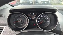2013 Hyundai Elantra GL, MANUAL, NO ACCIDENTS, WELL MAINTAINED - Photo 12