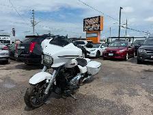 2024 Harley-Davidson FLHX