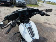 2024 Harley-Davidson FLHX - Photo 9