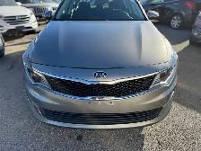 2016 Kia Optima 4dr Sdn - Photo 2
