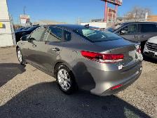 2016 Kia Optima 4dr Sdn - Photo 8